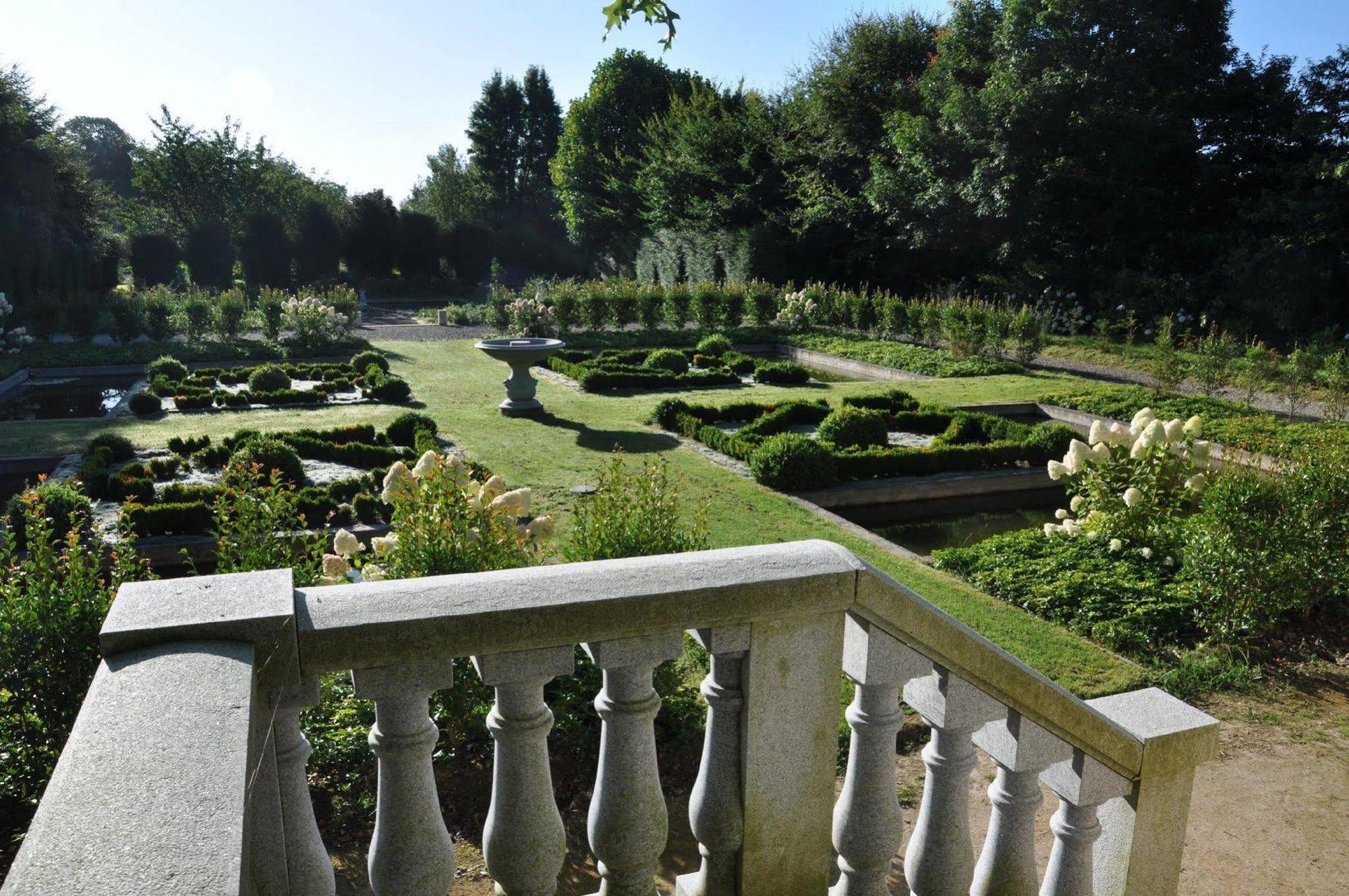 Chateau De La Foltiere Leilighet Saint-Germain-en-Coglès Eksteriør bilde